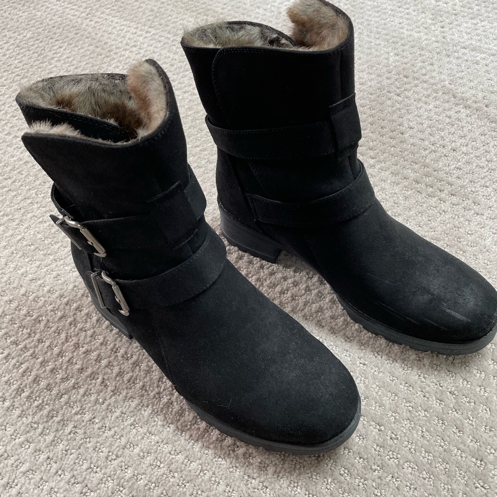 WHITE MOUNTAIN Women's Chastity Ankle Boots Black Size 8.5 New without box